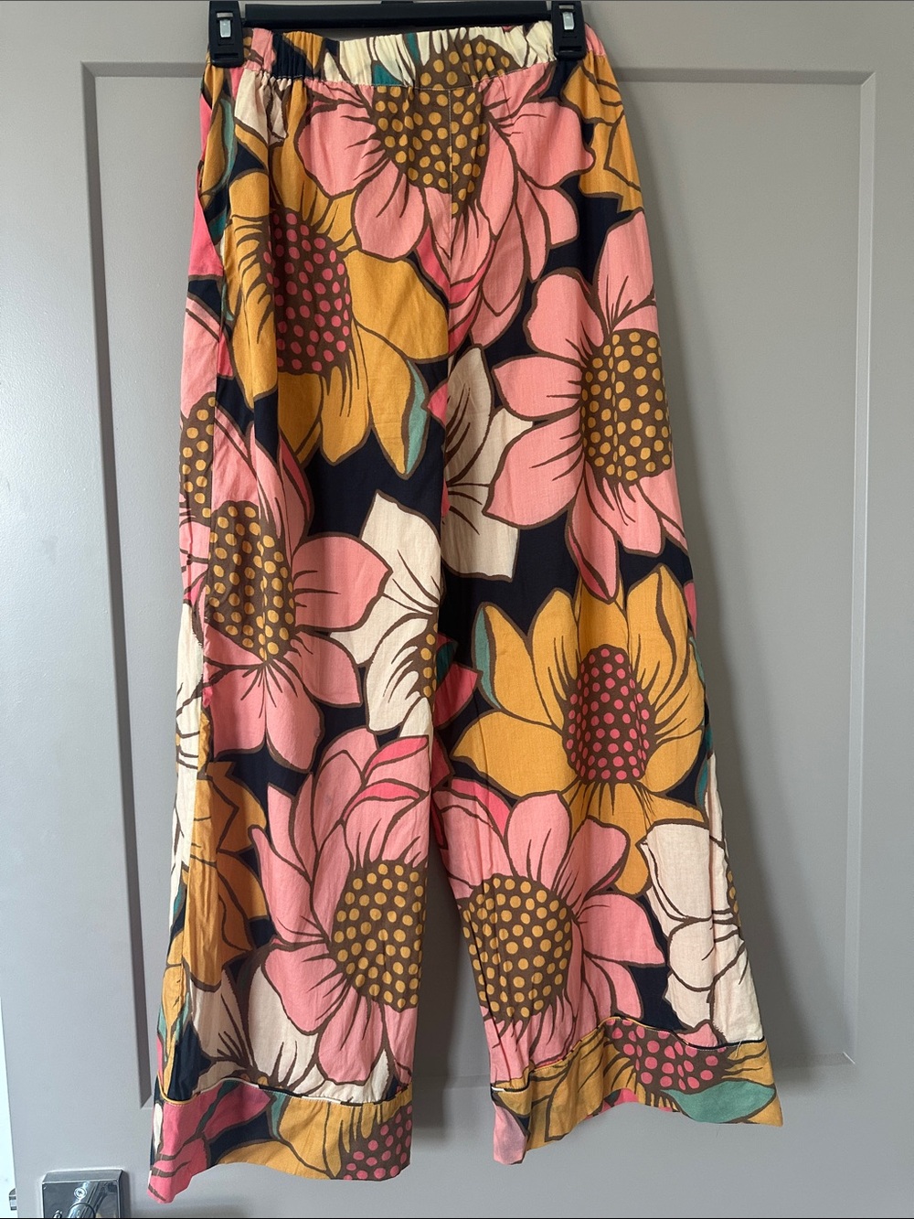 FARM Rio Pink Yellow Floral Wide-Leg Pants - Picture 3 of 7